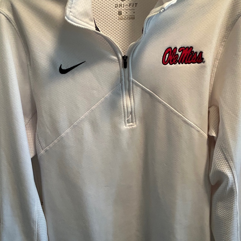 Ole Miss Nike Pullover